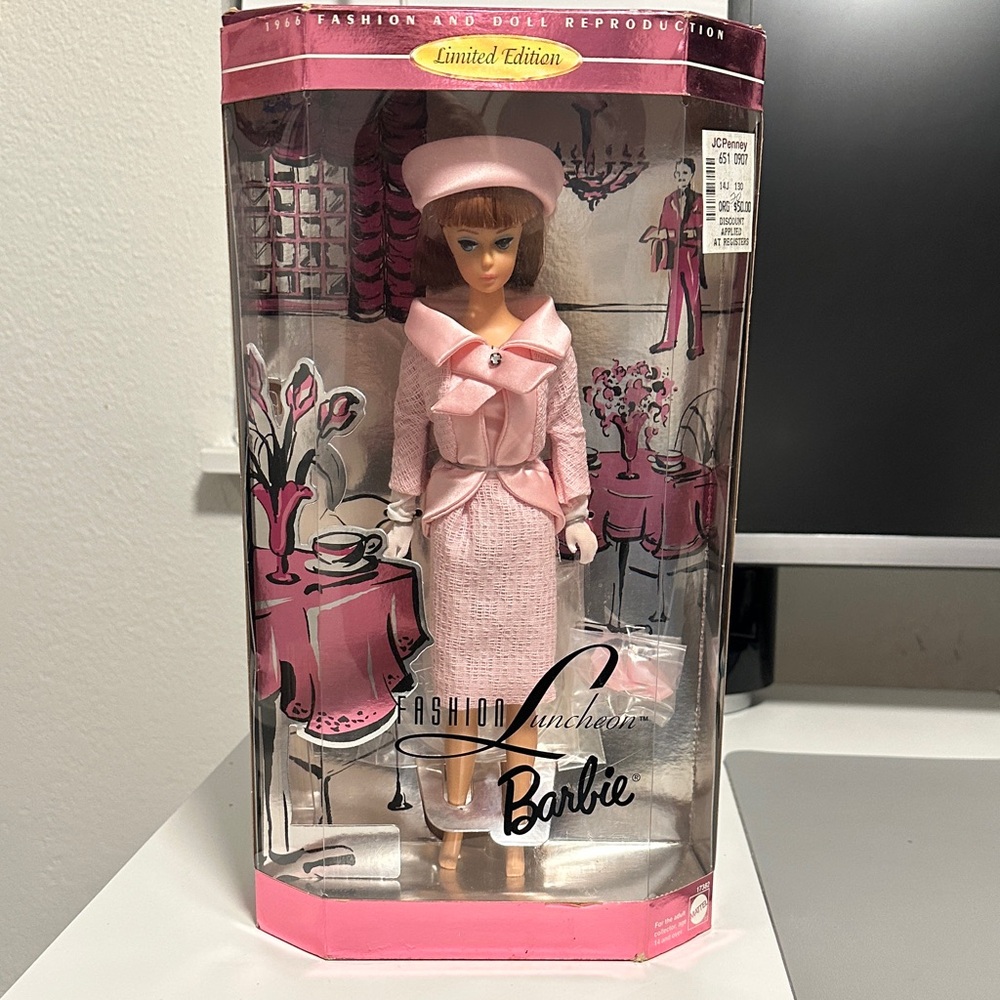 1996 Fashion Luncheon Barbie Limited Edition in Elegant Pink Ensemble Mattel NIB